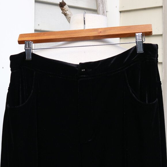 Cupshe Jojo Black Stretch Velvet Velour Wide Leg Pants Sz LARGE - Picture 2 of 6